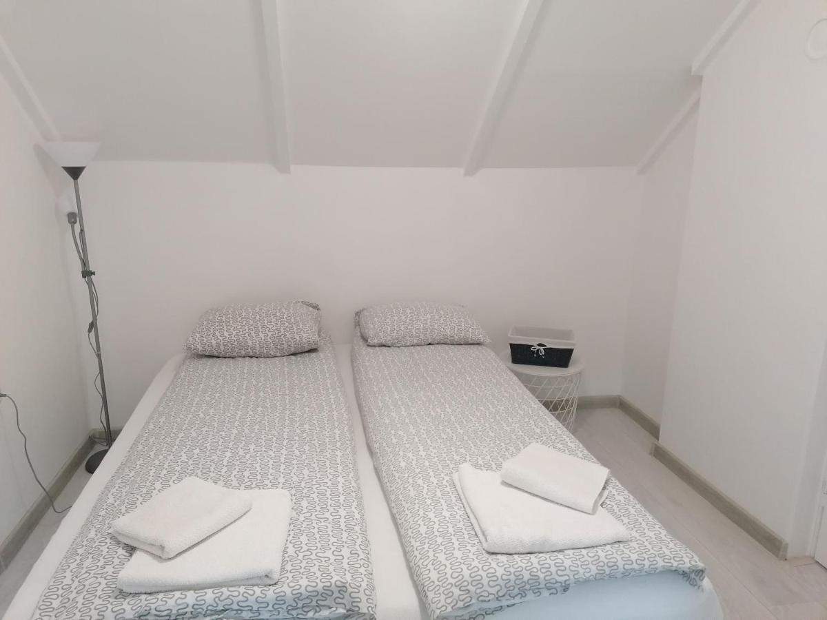Apartman Andrijana 1 Сокобаня Экстерьер фото